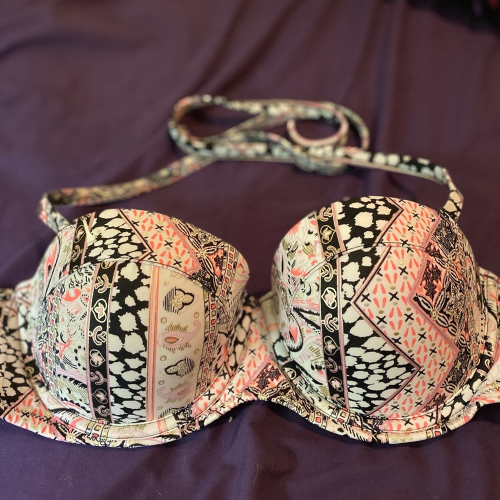 EUC Victoria’s Secret Pink Printed Swim Top 34D